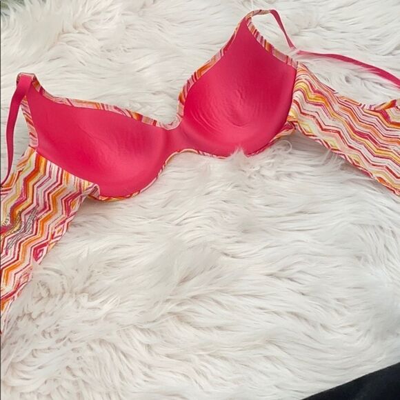 victoria’s Secret Lightly Lined Demi Bra Sz 34B - Picture 9 of 12